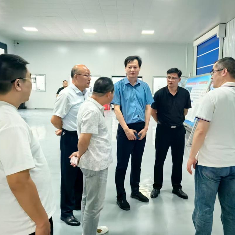 庆云县领导携哈牛电动车代表调研山东咏坤 共探钠电材料合作新机遇